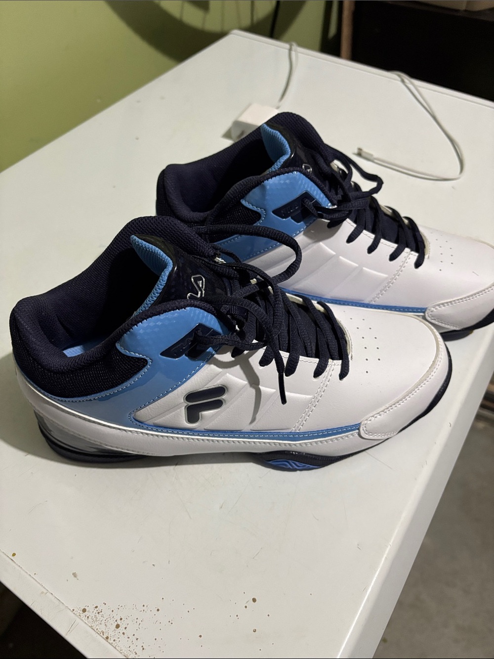 Fila Men's White, Navy & Light Blue Low-Top Sneakers . New without box!. - Picture 2 of 4